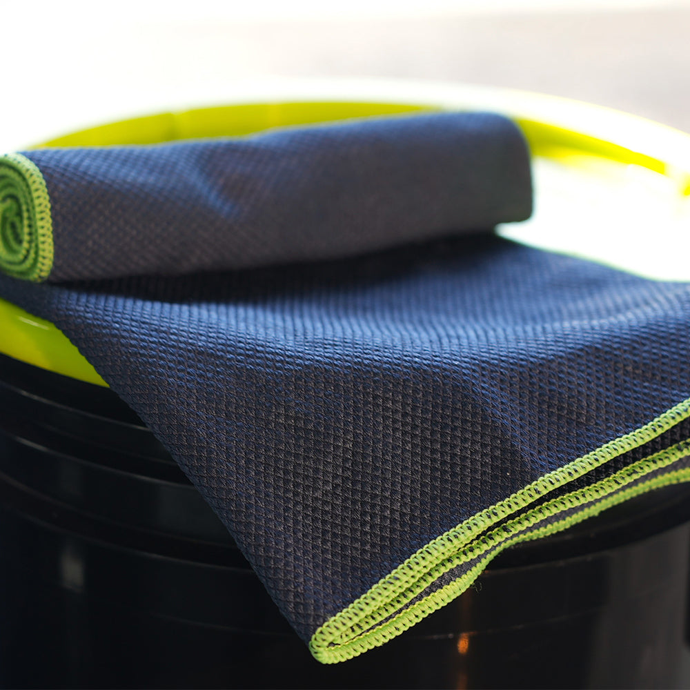 clear fishscale glass cloth for car